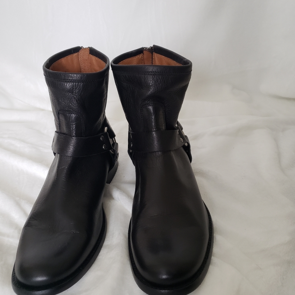 Frye Phillip Harness Short Boots